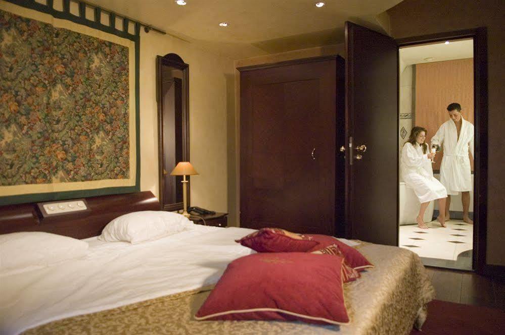 Romantik Hotel Kasteel Daelenbroeck Herkenbosch Dış mekan fotoğraf